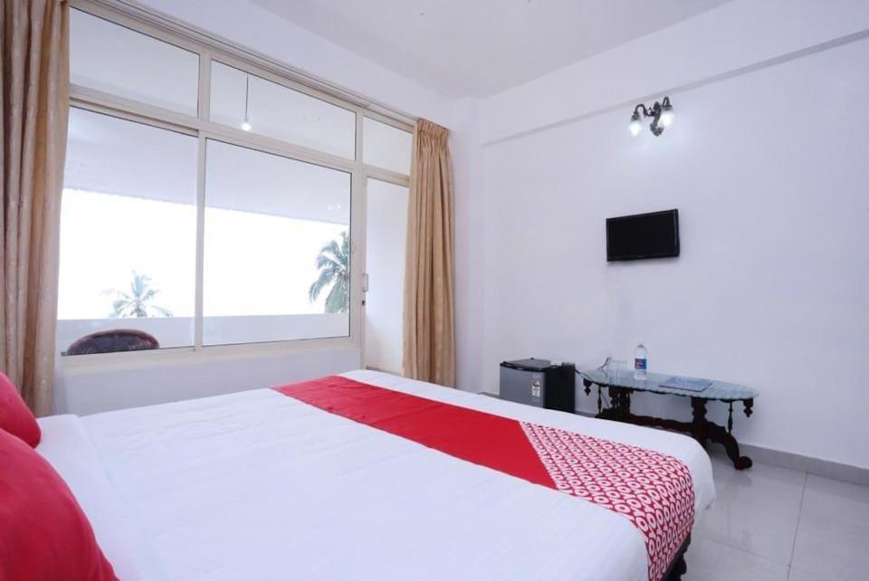 Swapnatheeram Beach Resort Kovalam Bagian luar foto