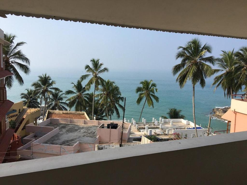 Swapnatheeram Beach Resort Kovalam Bagian luar foto