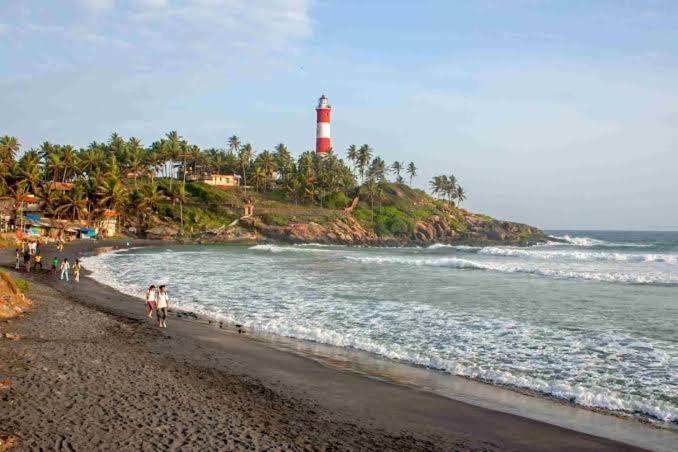 Swapnatheeram Beach Resort Kovalam Bagian luar foto